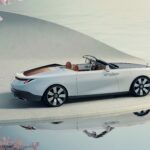 ROLLS-ROYCE UNVEILS ARCADIA DROPTAIL: A COACHBUILT HAVEN OF TRANQUILLITY